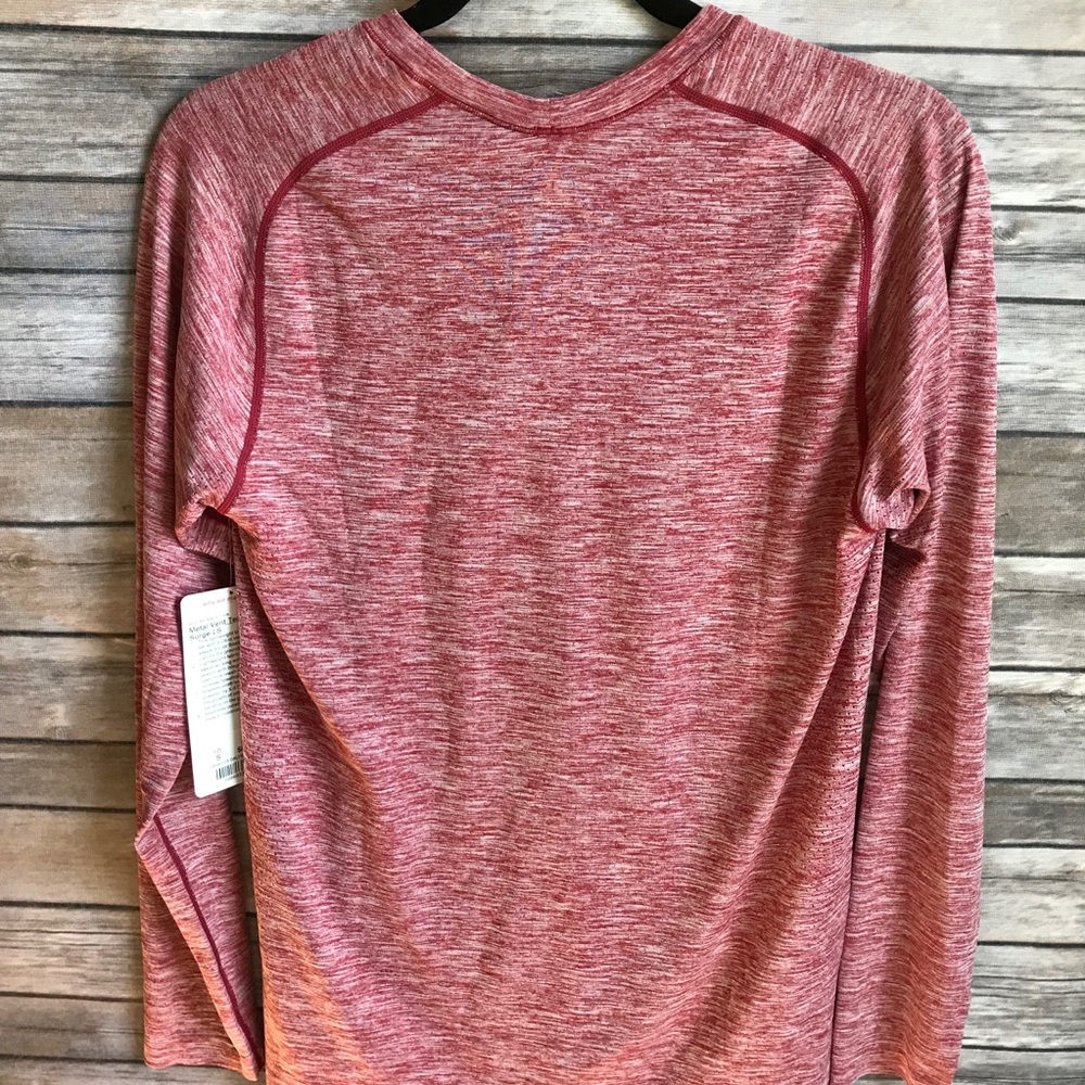 ➕NWT lululemon metal vent tech surge long sleeve - Picture 3 of 6